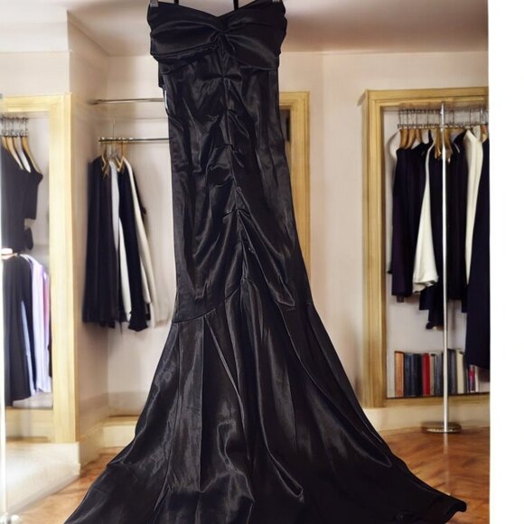 Windsor Black Satin Mermaid Gown Size 5/6 – Strapless Ruched Prom Formal Dress - Picture 1 of 13